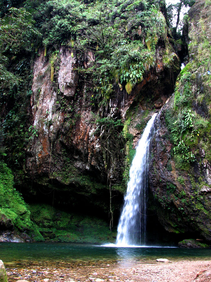 Cascada de las Brisas